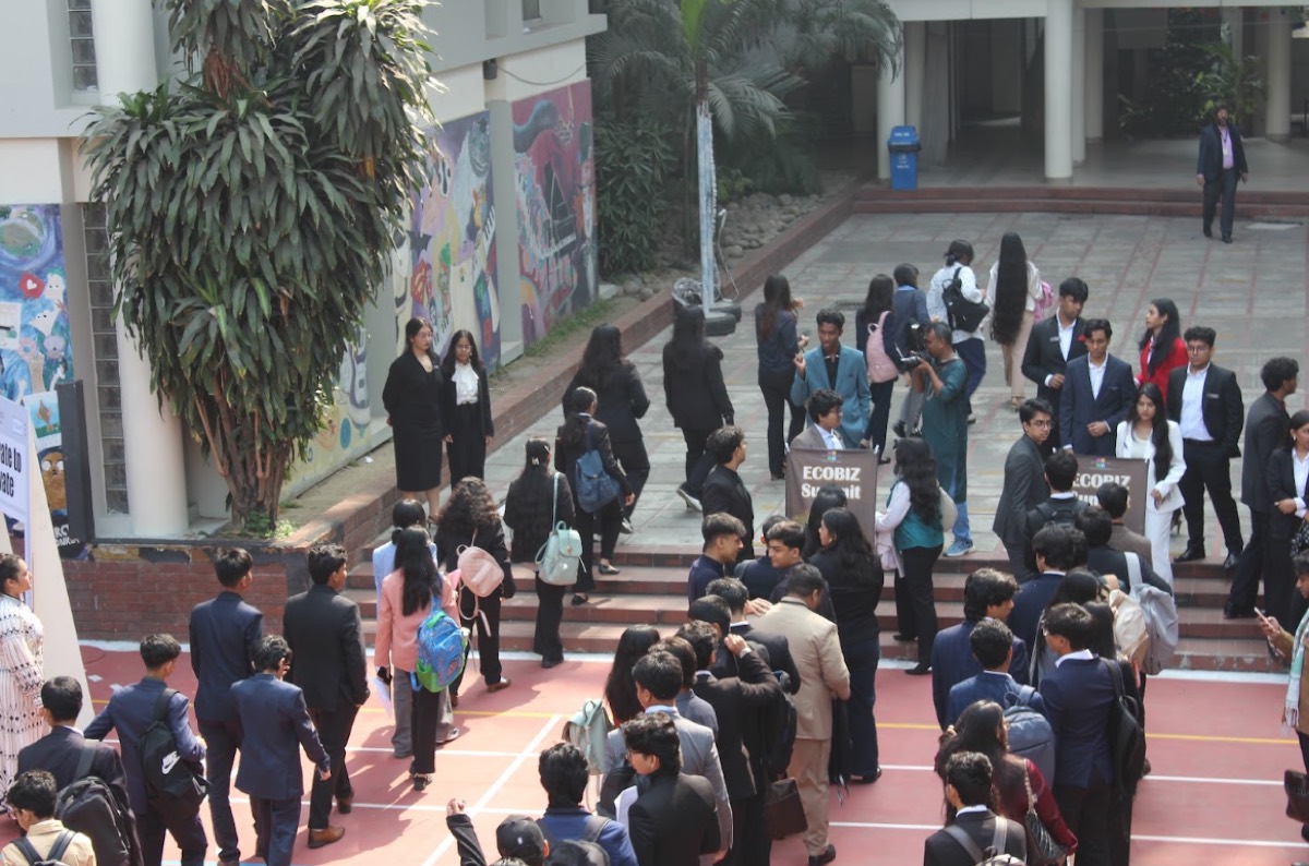 Delegates promoting their brands across the EcoBiz courtyard